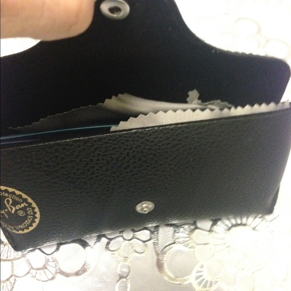 1Day sale?wafer sunglasses they are excellent main image 5